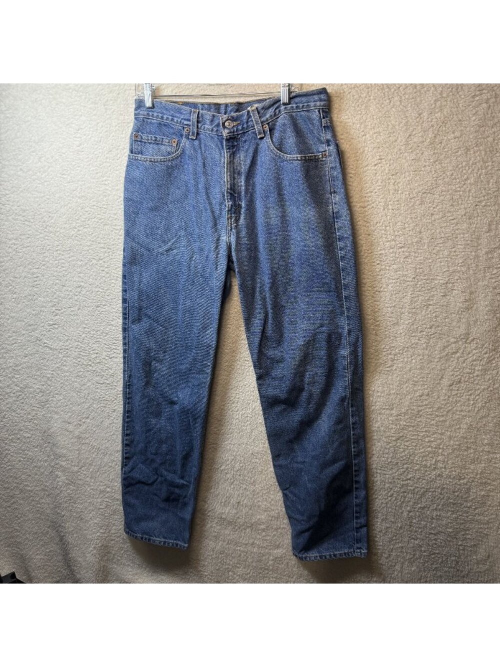 Vintage Levis Relaxed Straight Leg Jeans Medium Wash Denim Mens Size 34x31